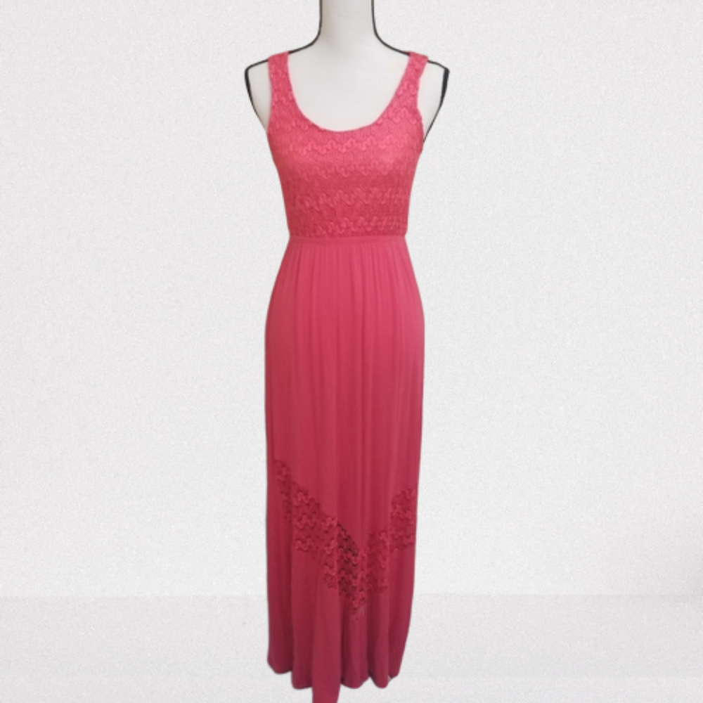 ⭐ Finn & Clover XS Pink Maxi Dress
